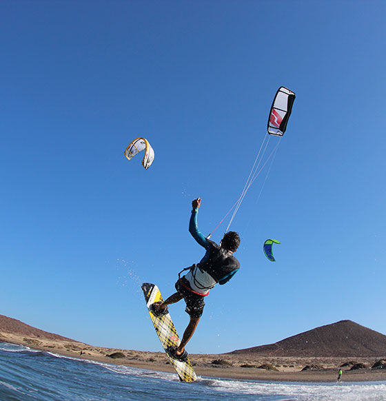 kitesurf