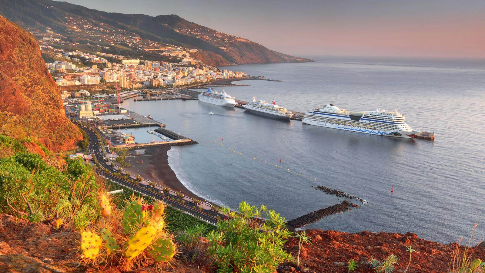 canary island cruise in october