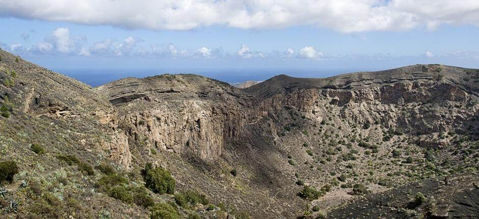 Caldera de Bandam + Pathways in Gran Canaria 