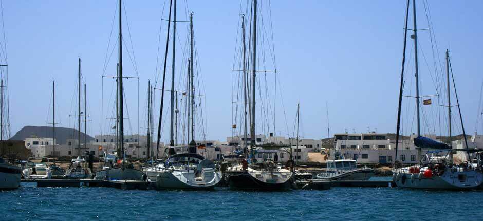 Caleta de Sebo + Yachting harbours in Lanzarote 