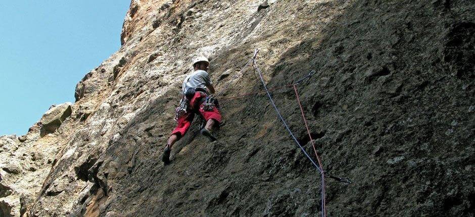 Climbing in Ayacata Climbing in Gran Canaria