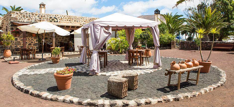 Mahoh + Rural hotels on Fuerteventura