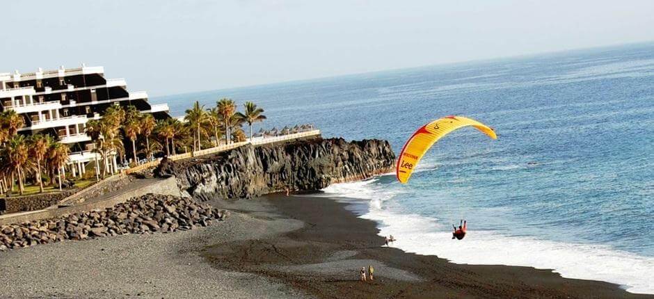 Paragliding in Puerto Naos + Paragliding in La Palma 