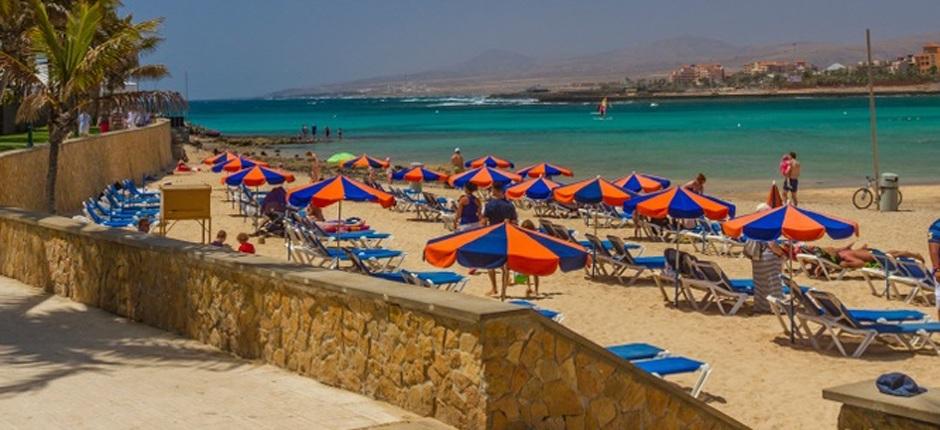 El Castillo beach, Fuerteventura's popular beaches 