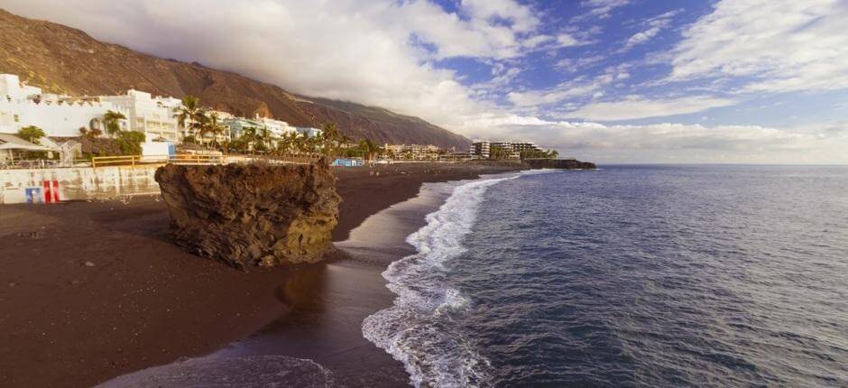 Puerto Naos beach, La Palma's popular beaches 