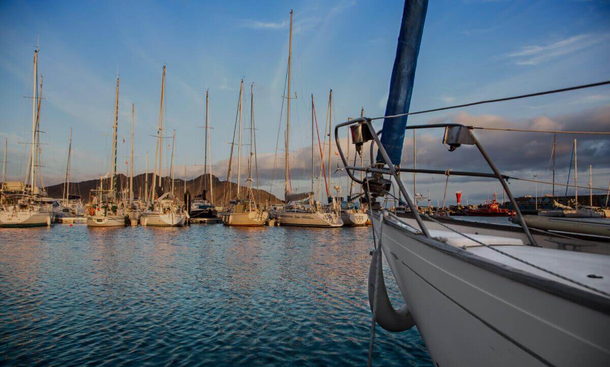 Banner Puertos y marinas en las Islas Canarias.