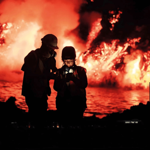 exposicion_ceniza_lava