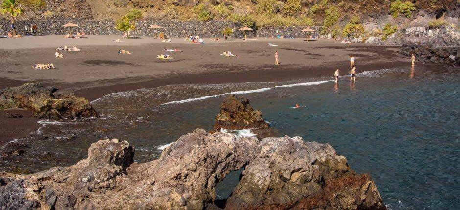 Los Cancajos beach, La Palma's popular beaches 