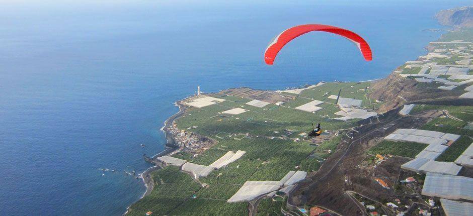 Paragliding in Puerto Naos + Paragliding in La Palma 